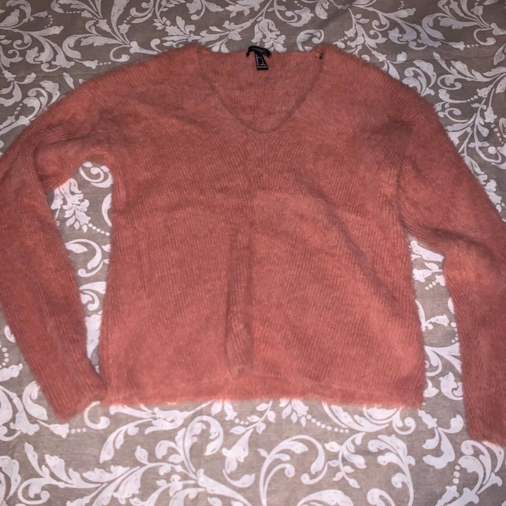 NWOT Fuzzy oversized sweater small